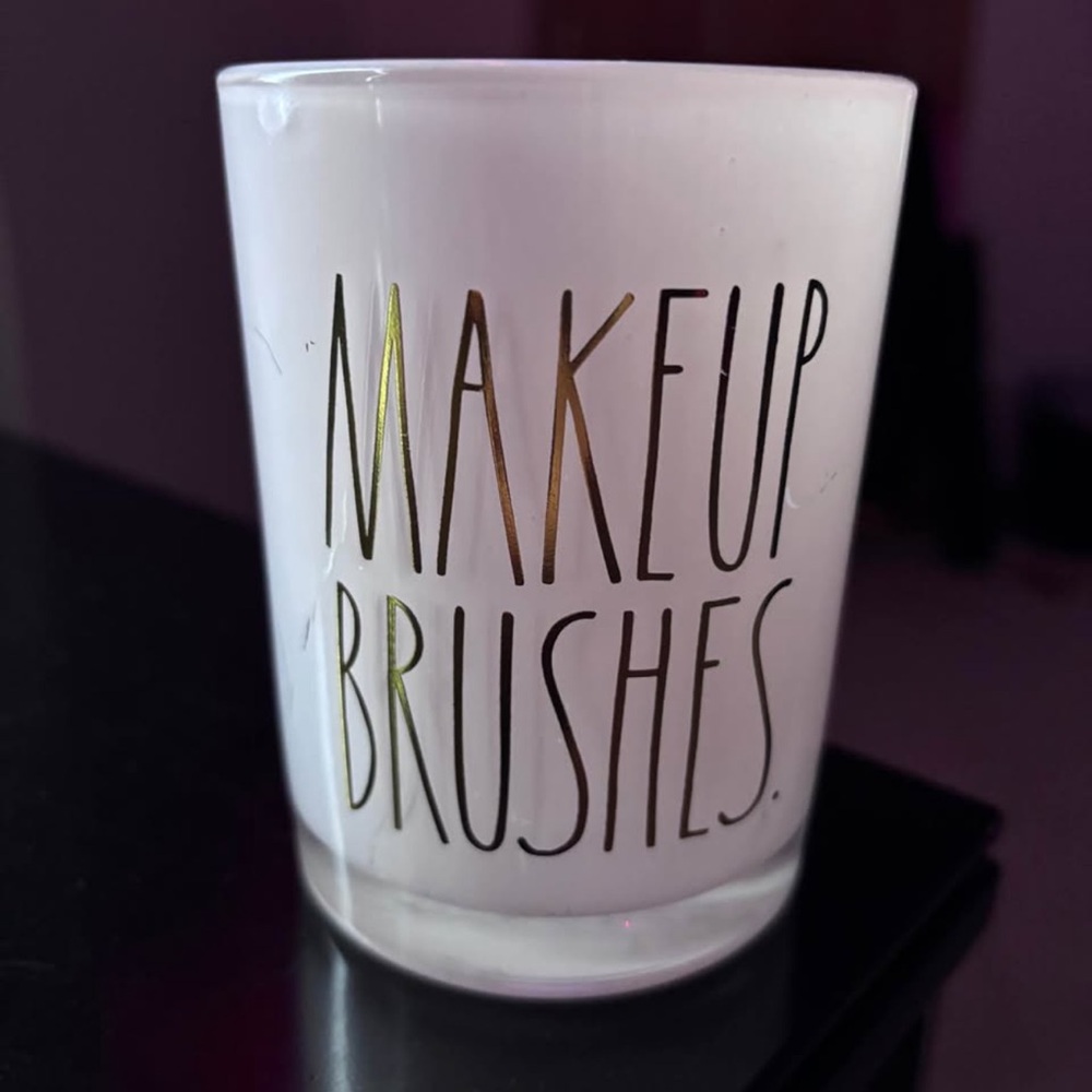 Makeup Brush Holder